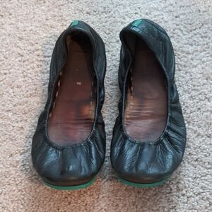 Black Leather Ballet Flats
